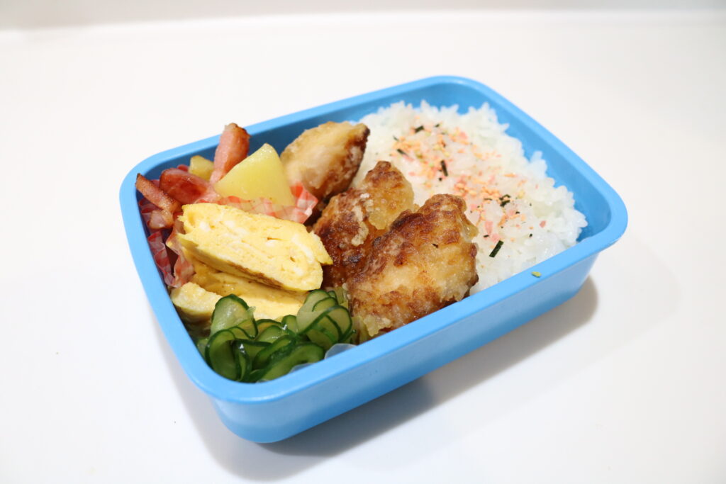 甘酒入り卵焼きが入ったヘルシーなお弁当